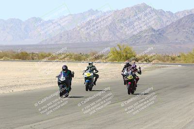 media/Apr-17-2022-CVMA (Sun) [[f474cfa795]]/Race 14 500 Supersport-350 Supersport (Holeshot)/